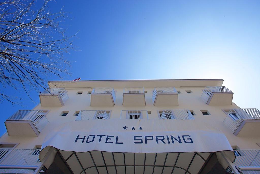 Hotel Spring Rimini Exterior foto